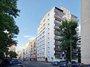 ul.Złota 75